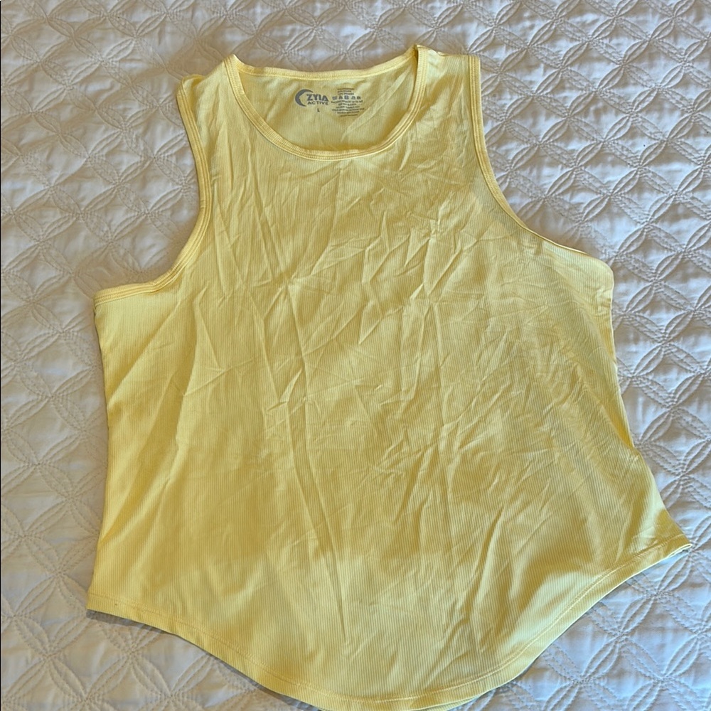 Zyia Yellow Sleeveless Top